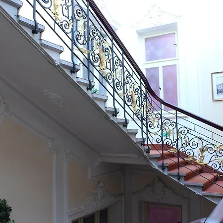 Kucera Hotel